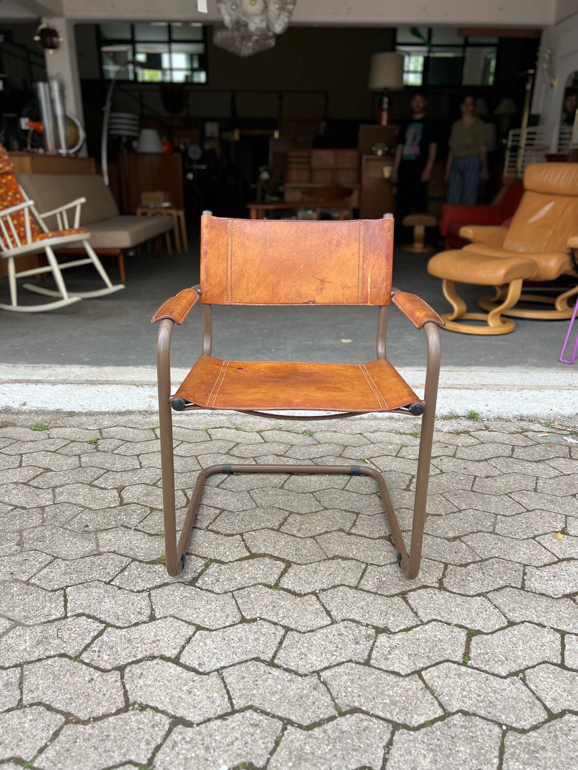 Stuhl Armlehnstuhl Freischwinger Vintage