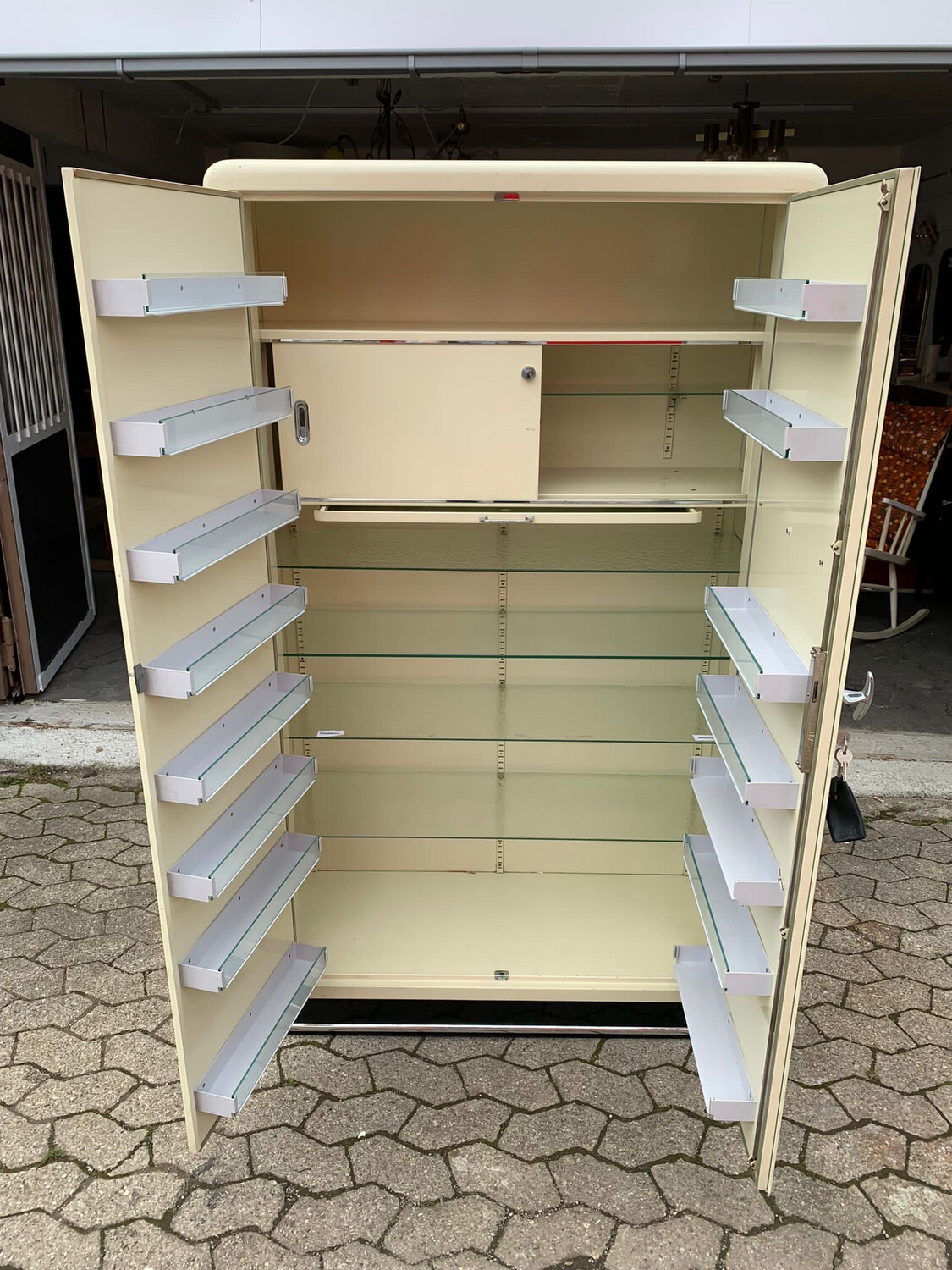 Arztschrank Metallschrank Schrank Baisch Mauser