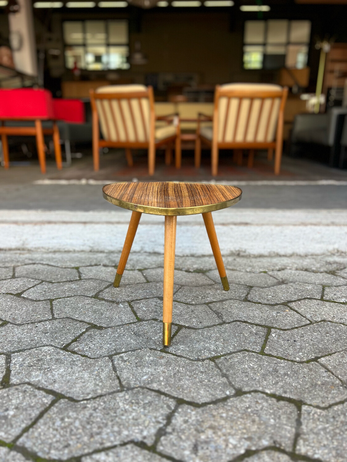 Blumentischchen Beistelltischchen Mid Century Vintage