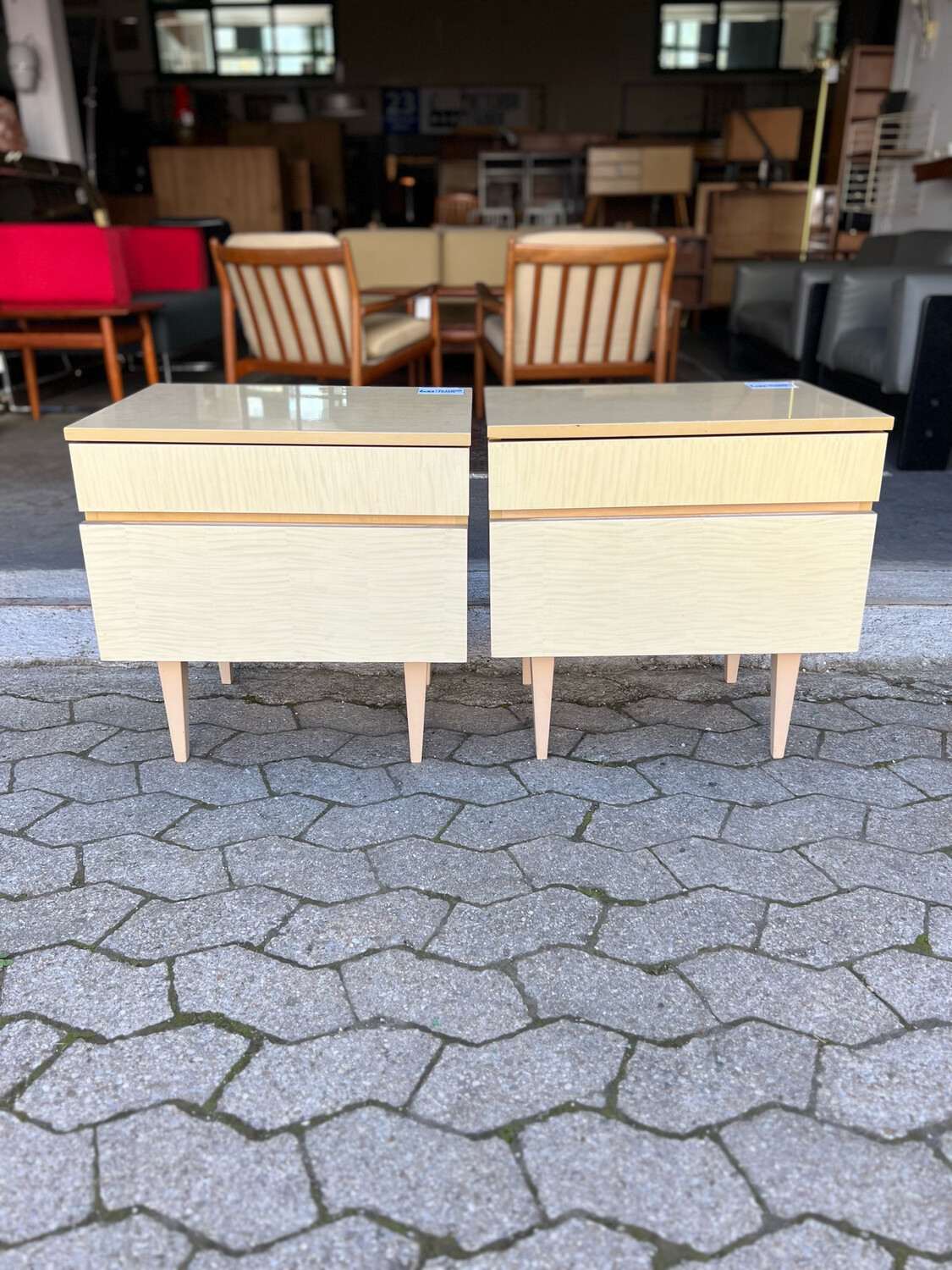 Nachtkästchen Nachttischchen 1von2 Mid Century Vintage