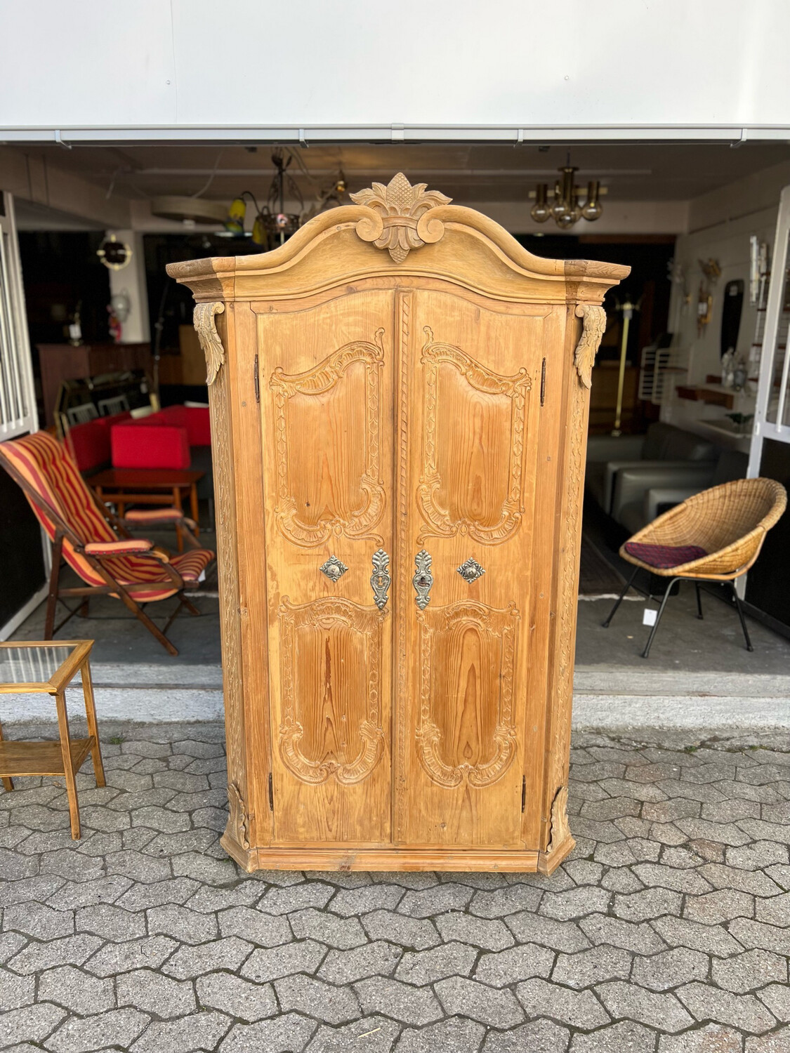 Schrank Bauernschrank Kleiderschrank