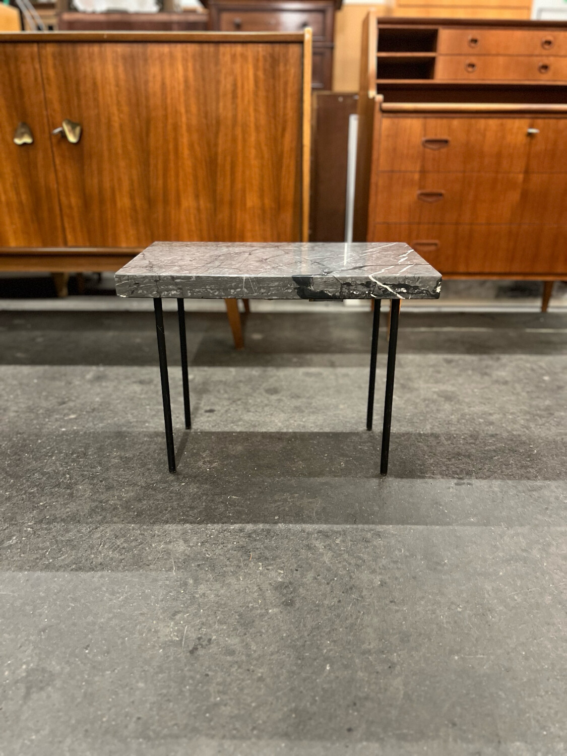 Tischchen Beistelltisch Marmortisch Granittisch