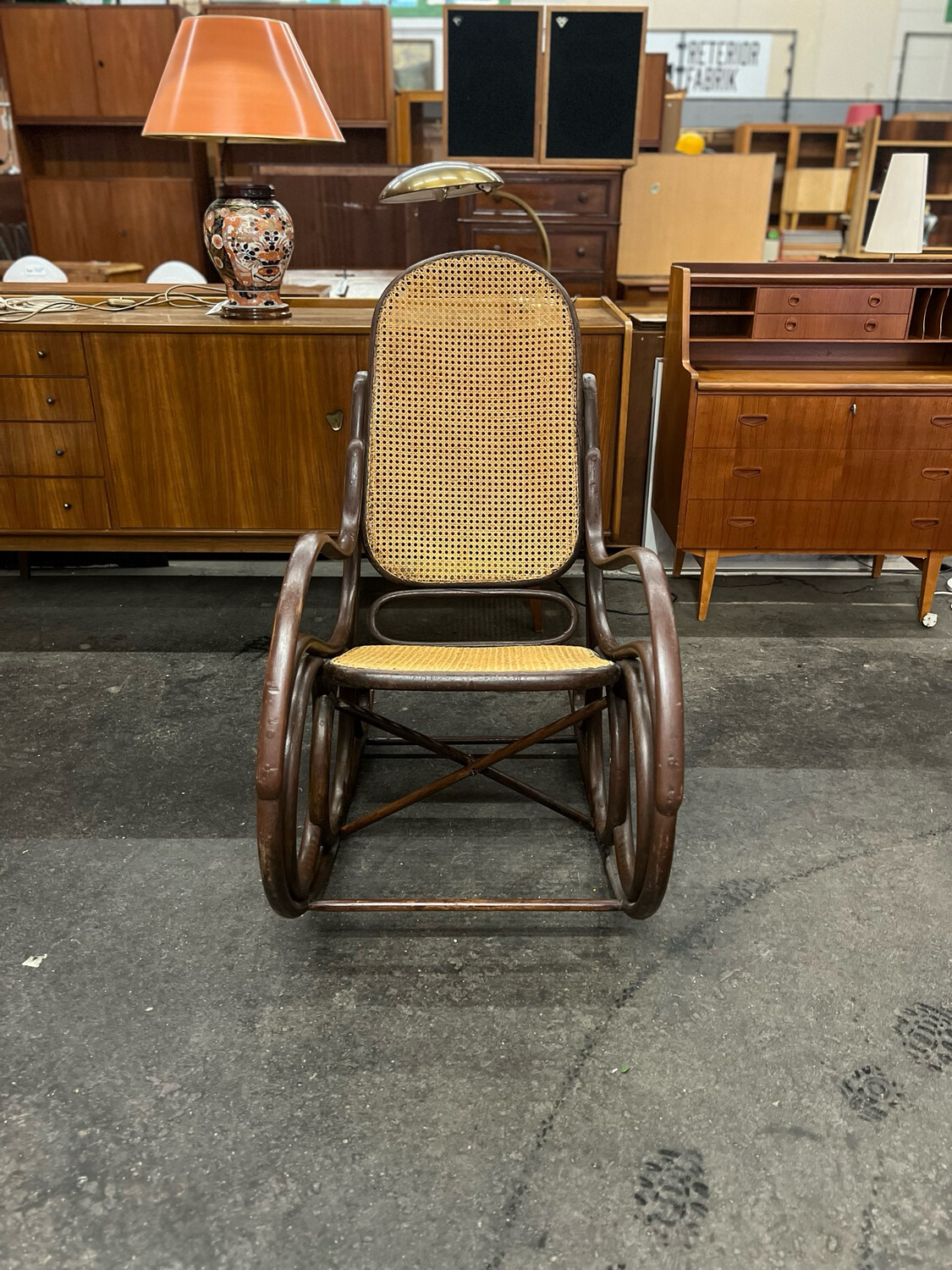 Thonet Schaukelstuhl Rocking Chair