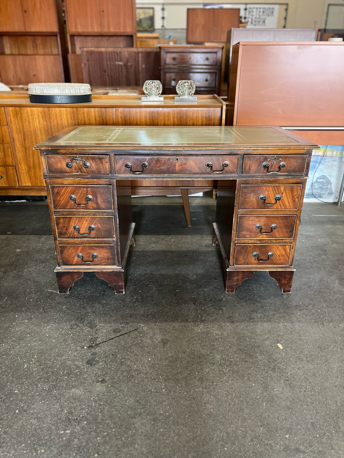 Schreibtisch Sekretär Desk