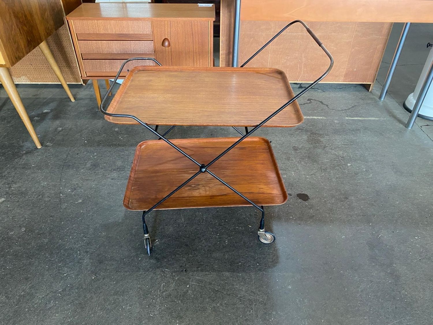 Servierwagen Barwagen Teewagen Teak Mid Century Vintage