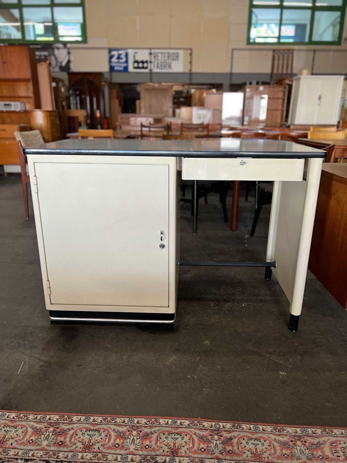Baisch Schreibtisch Arztschreibtisch Vintage