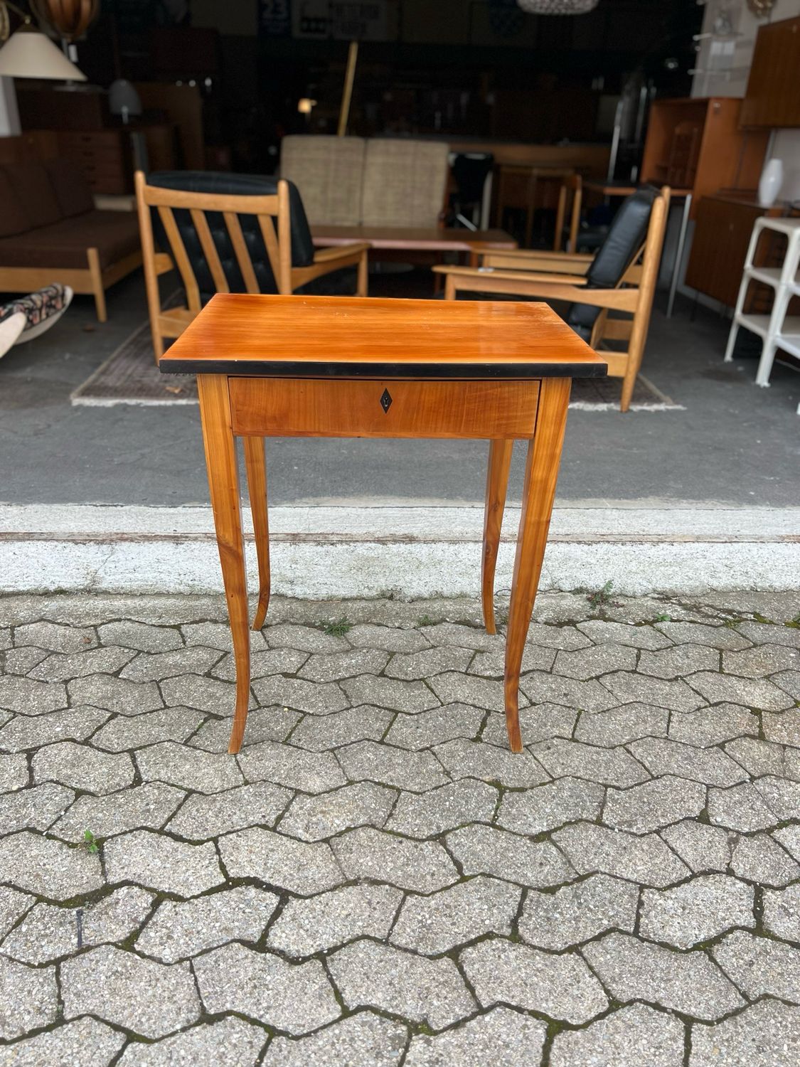 Tischchen Beistelltischchen Tisch