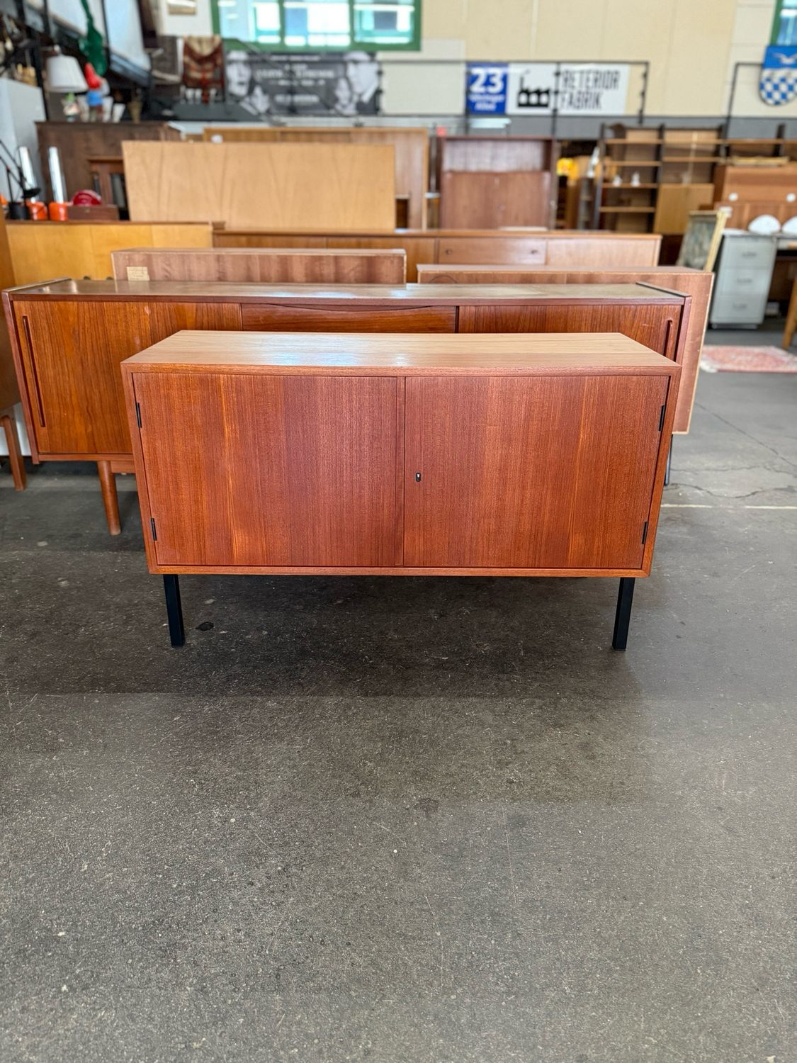 Kommode Sideboard Danish Teak Mid Century Vintage 1von2