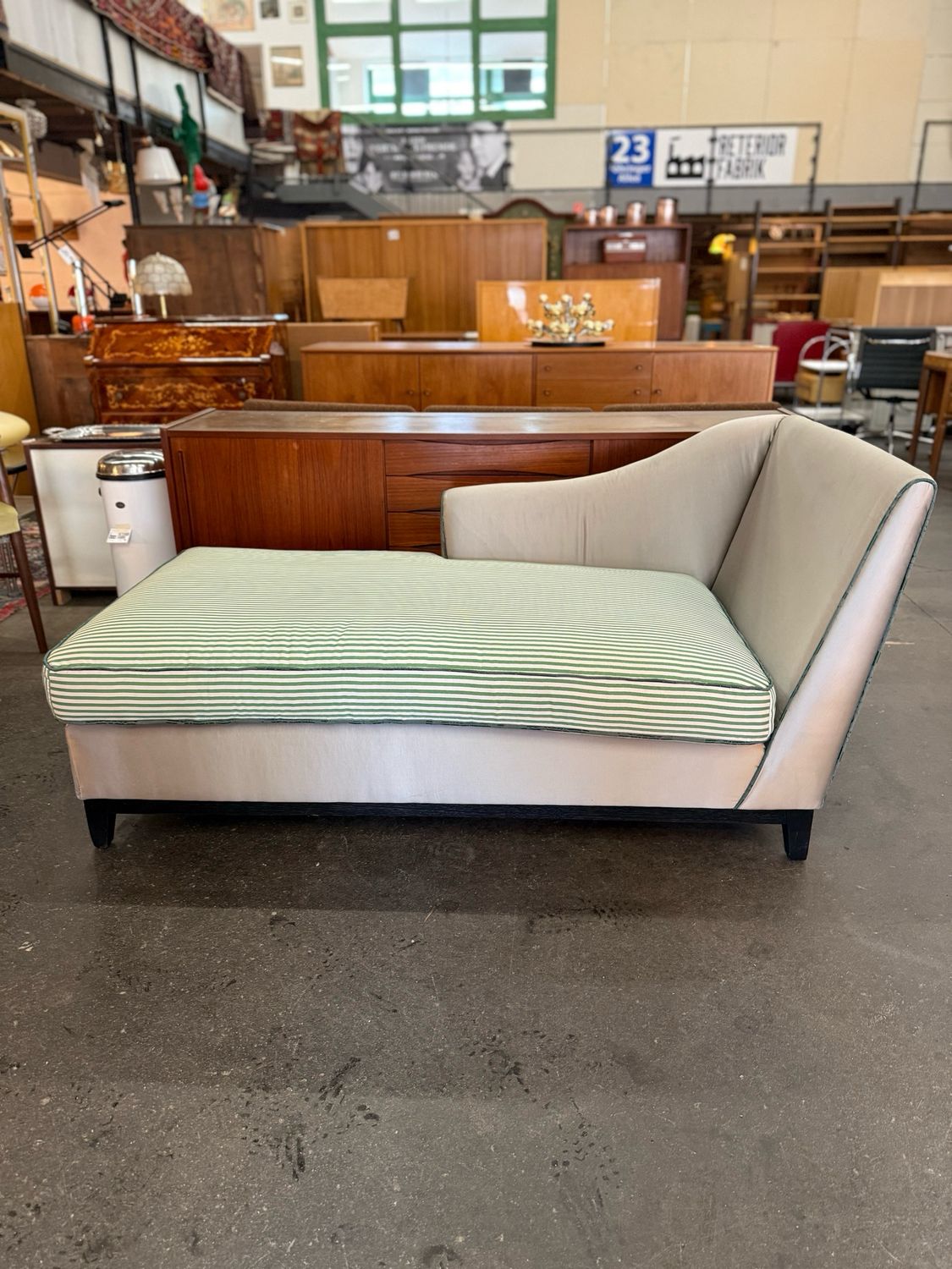 Sofa Couch Liege Chaiselongue Neue Wiener Werkstätten