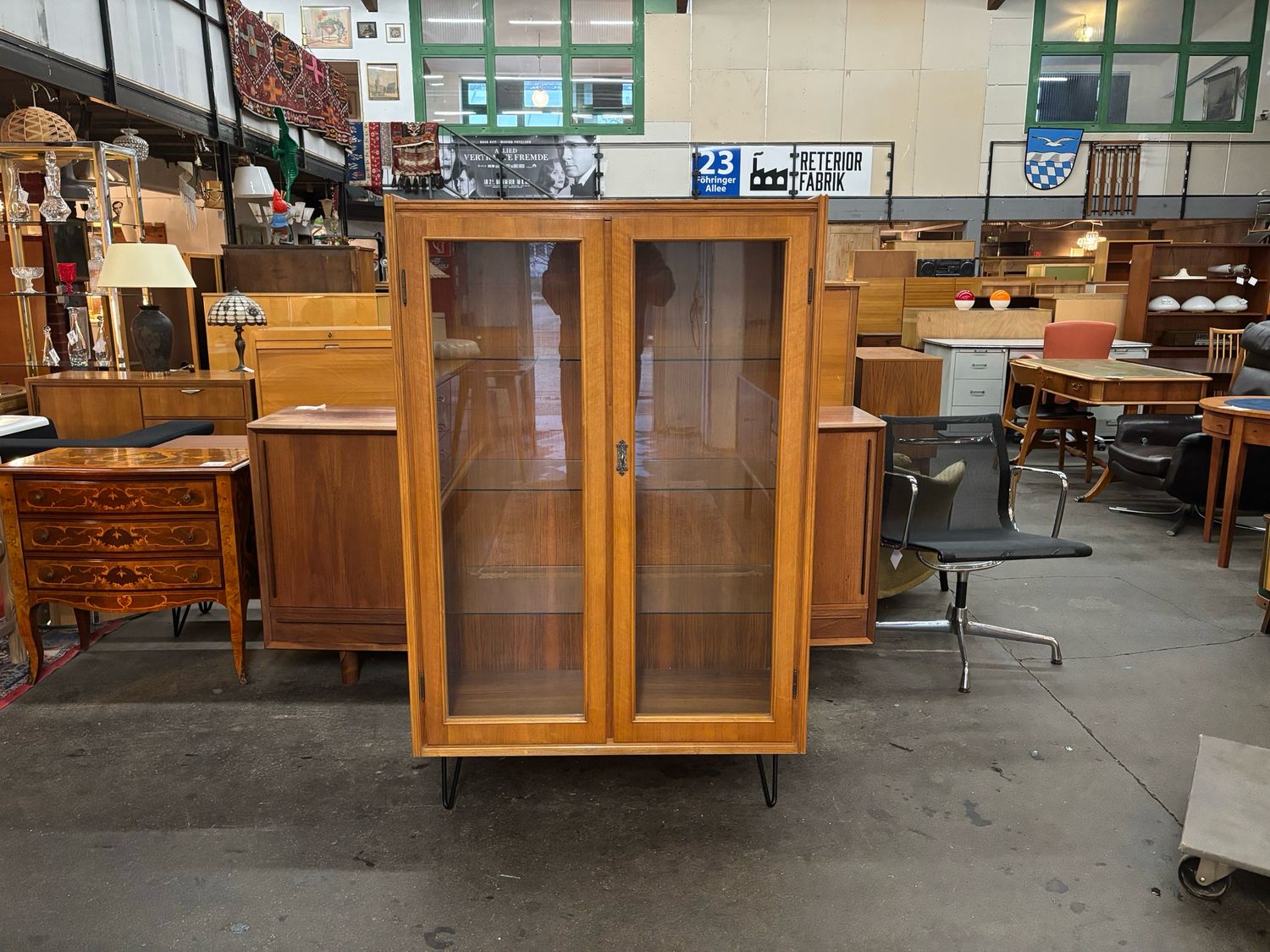 Vitrine Vitrinenschrank Schrank Mid Century Vintage