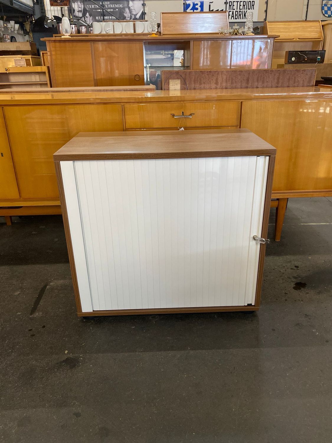 Schränkchen Rollladenschrank Büromöbel Vintage
