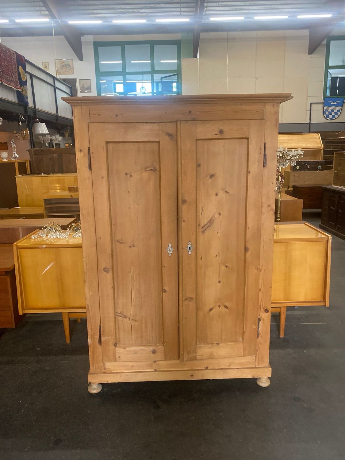 Schrank Bauernschrank Kleiderschrank