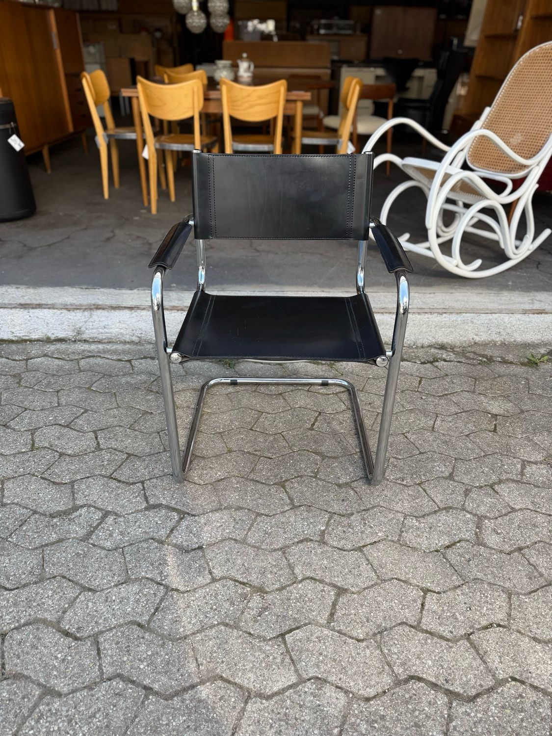 Freischwinger Stuhl Armlehnstuhl Ära Mart Stam Breuer Thonet