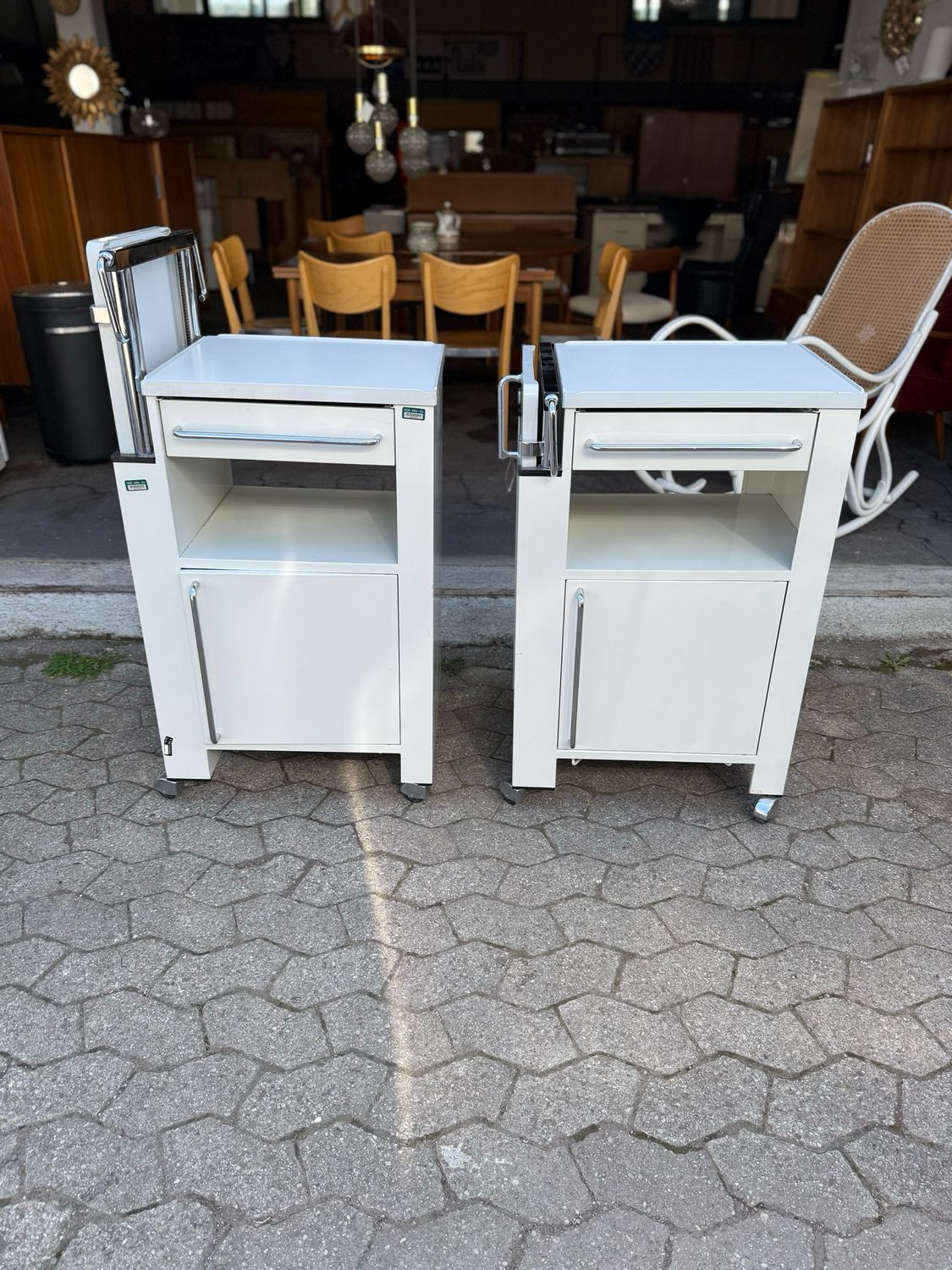 Rollwagen Rollcontainer Werkstattwagen 1von2 Beistelltisch
