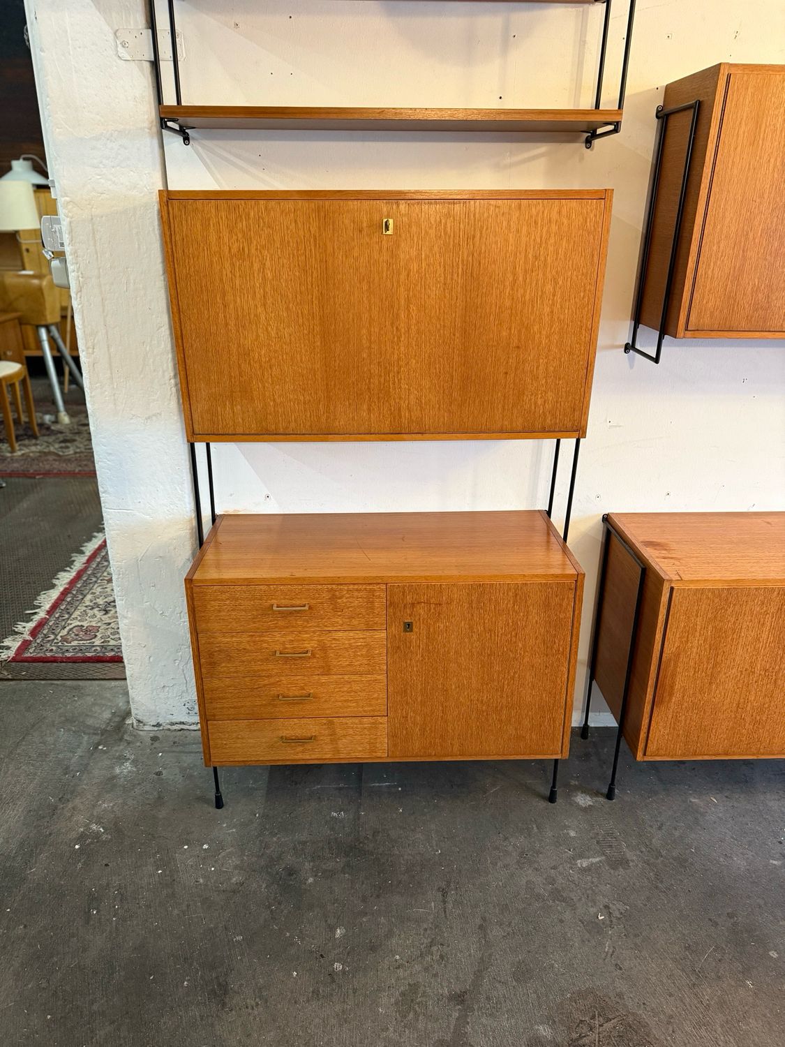 Omnia Hilker Wandregal Kommode Schränkchen Mid Century Vintage