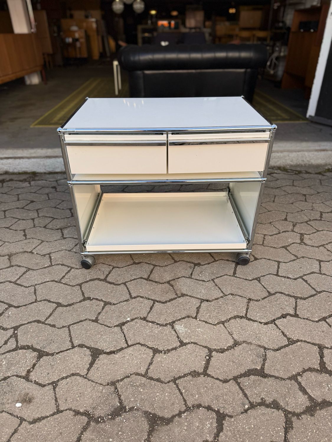 USM Haller Container Rollcontainer 1von2 Schränkchen