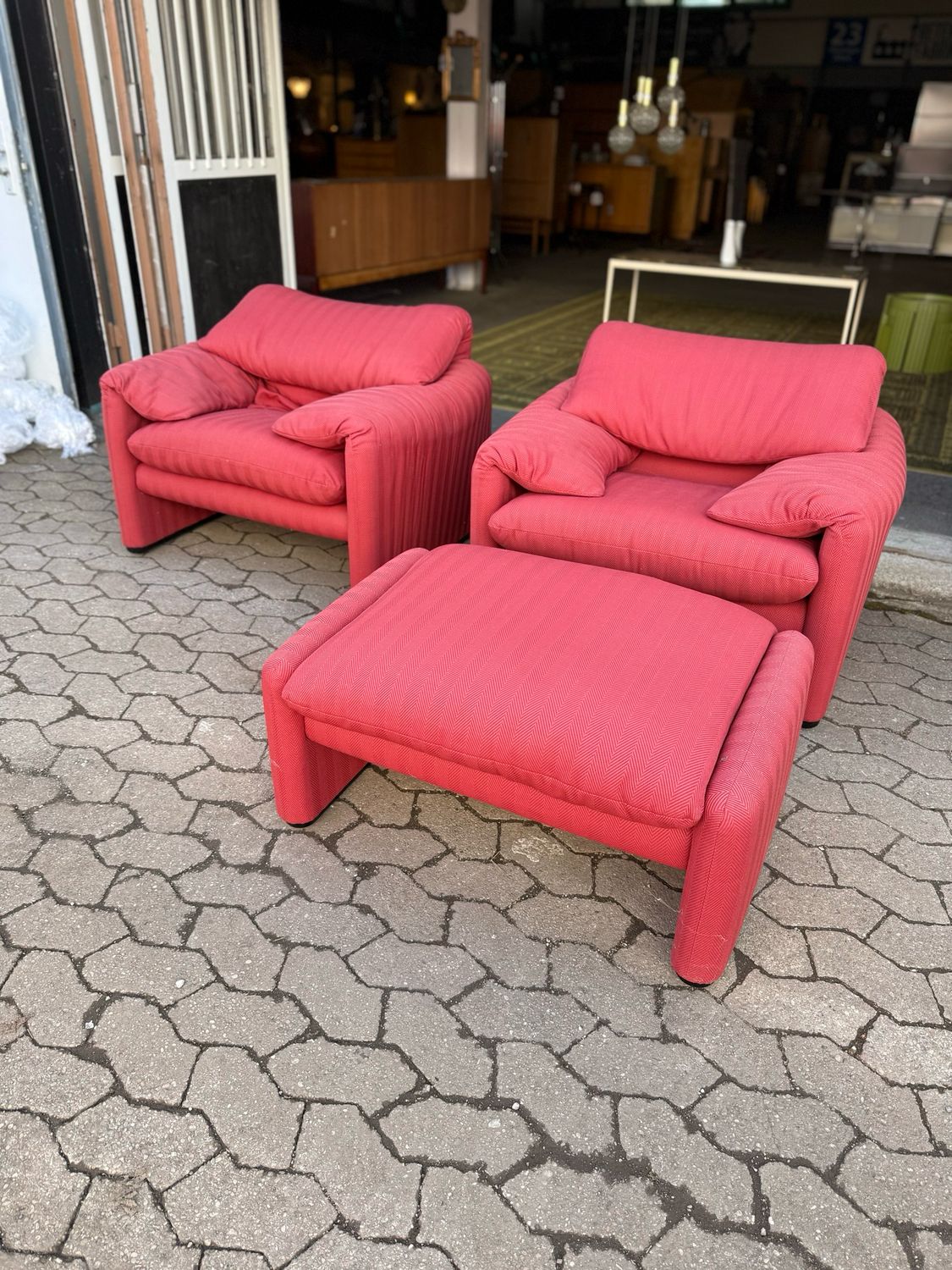 Cassina Maralunga Sessel Hocker 1von2 Vintage