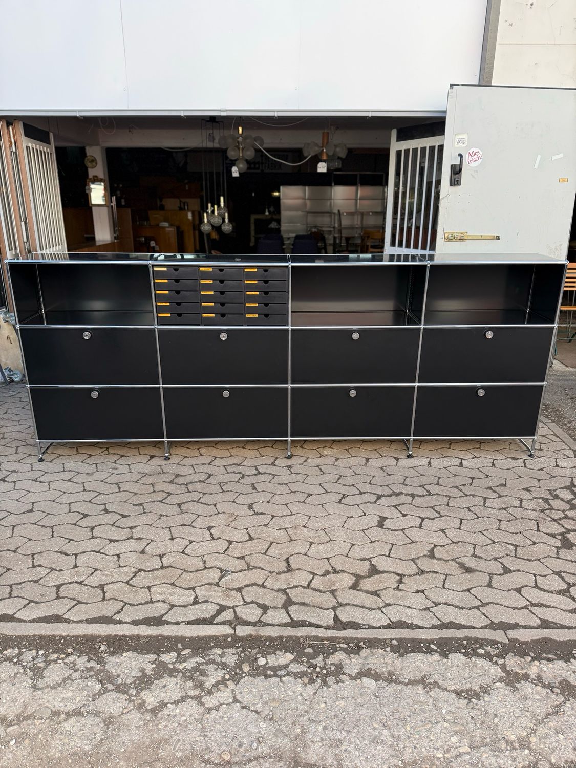 USM Haller Regal Sideboard Schrank 1von2