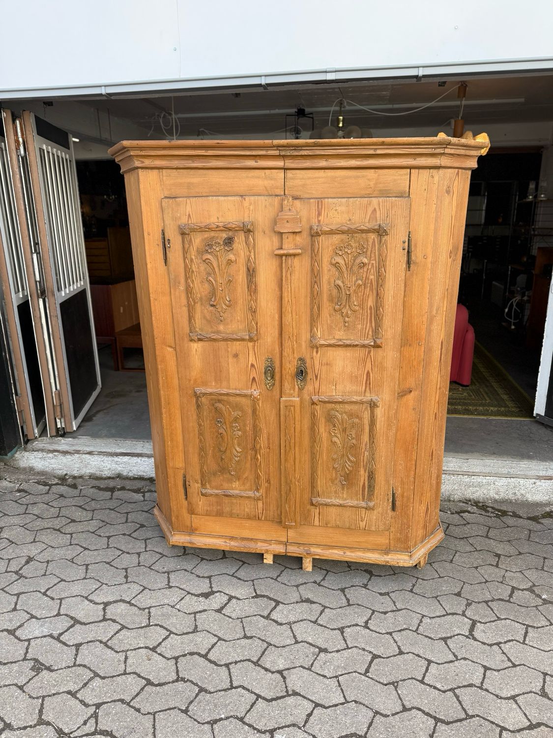 Schrank Bauernschrank Kleiderschrank