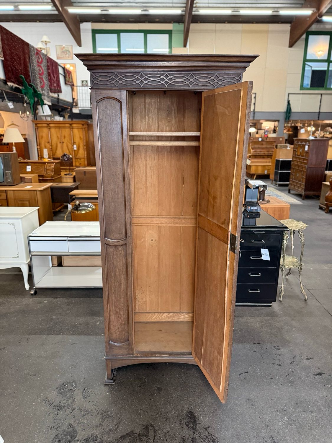 Schrank Kleiderschrank Vintage