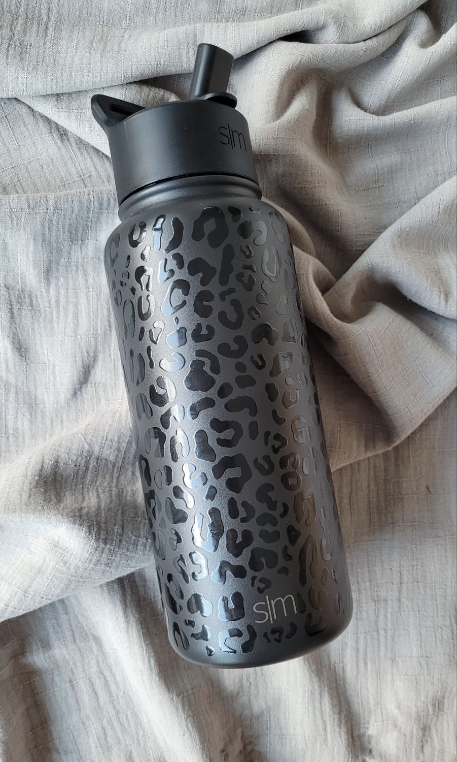 Trinkflasche "dark leo"