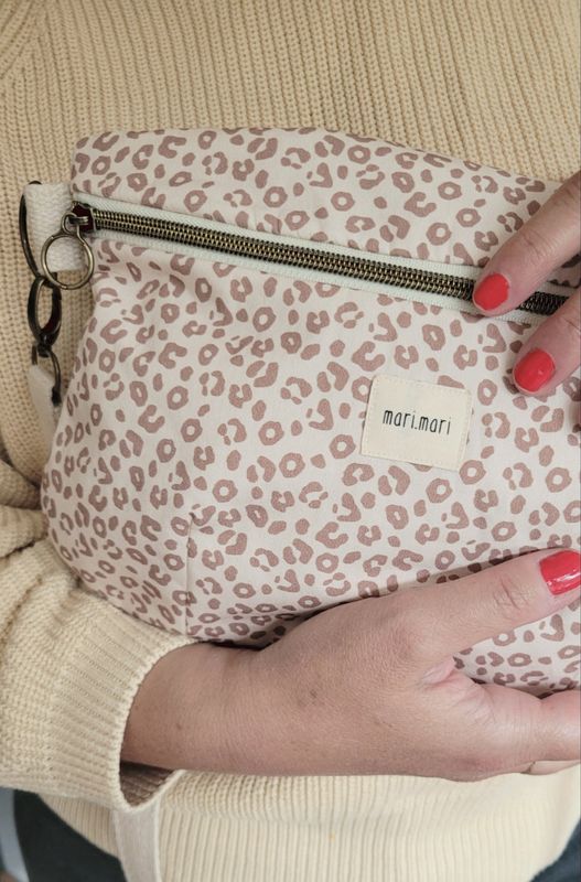 Hipbag "mari" leo
