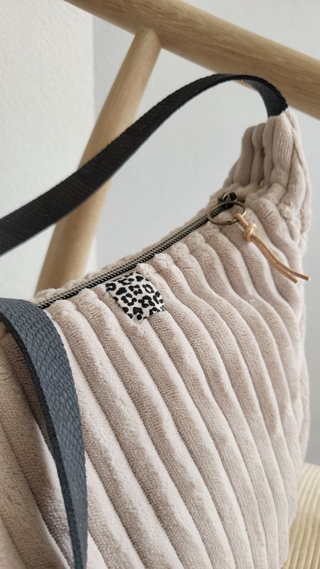 Bag "halfmoon" - beige cord