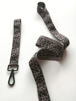 Phone Strap "brown leo"