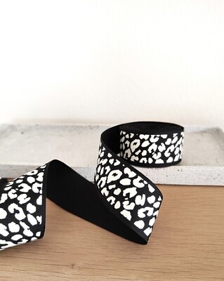 Phone Strap "leo black and white"