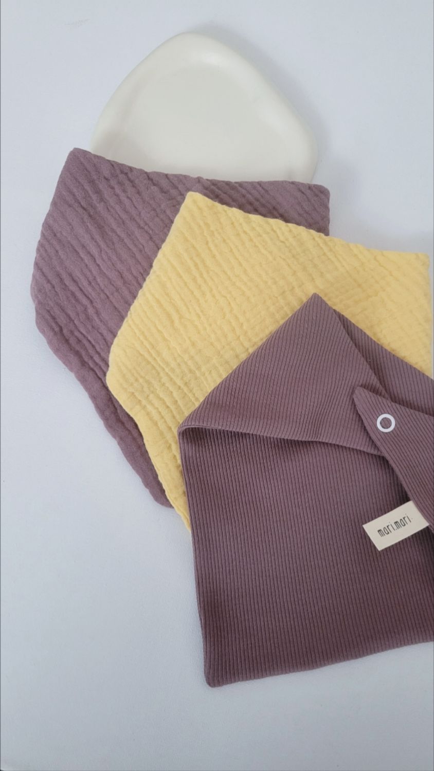 Halstuch aus Ripp oder Musselin