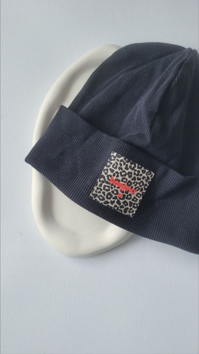 Ripp-Beanie "bonjour"