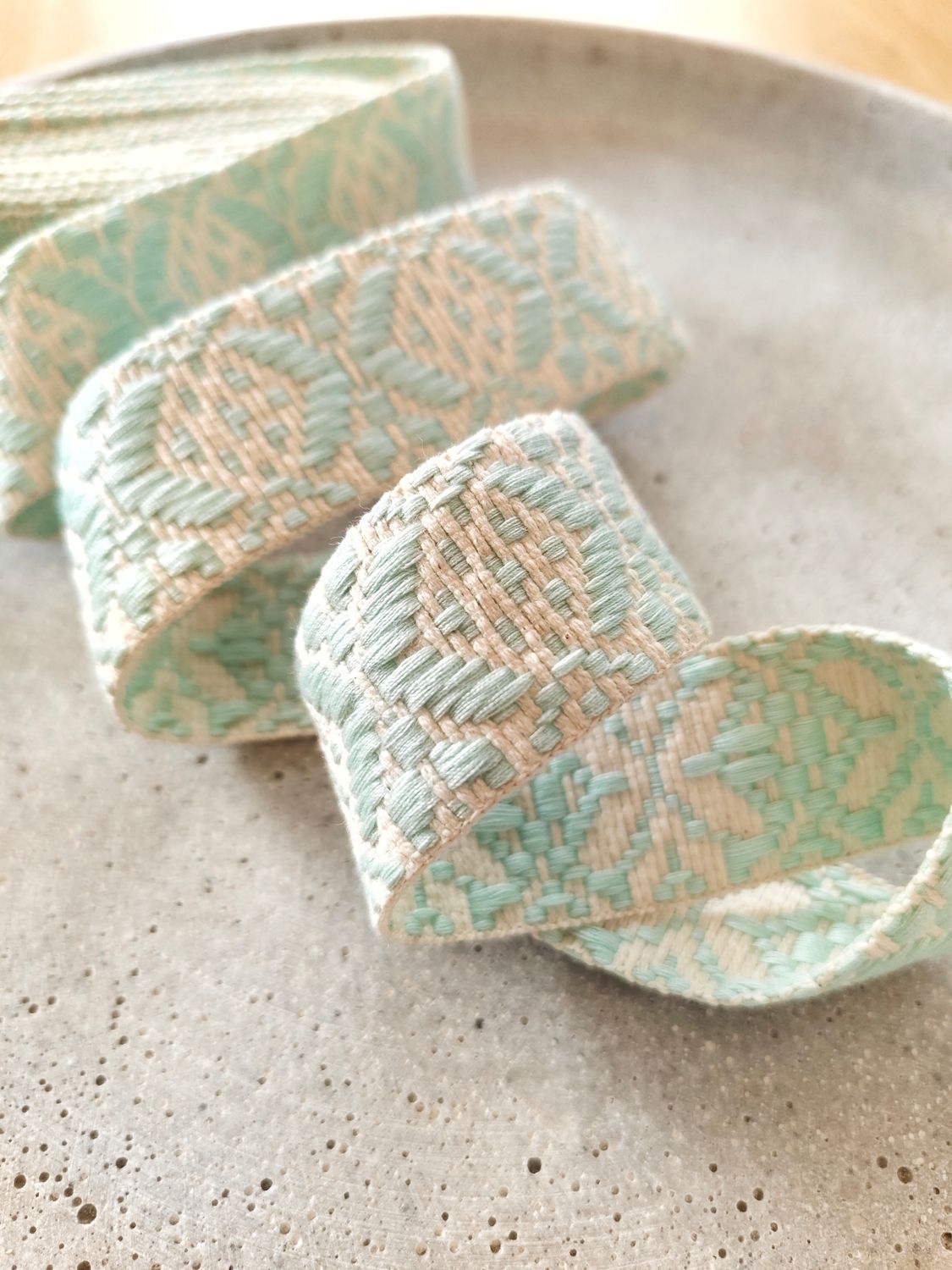 Phone Strap "mint snowflake" kurz