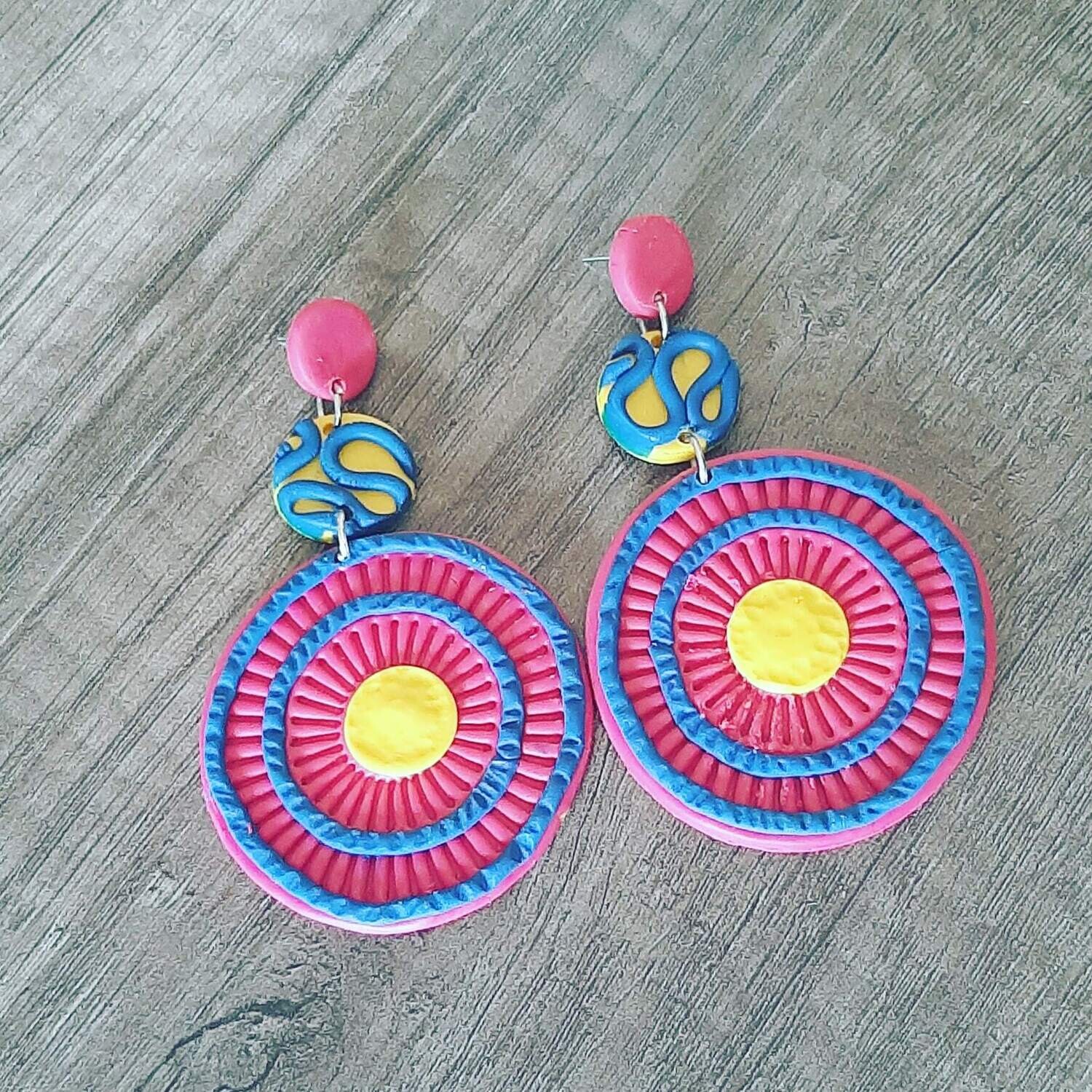 Dzunani etnic dangles