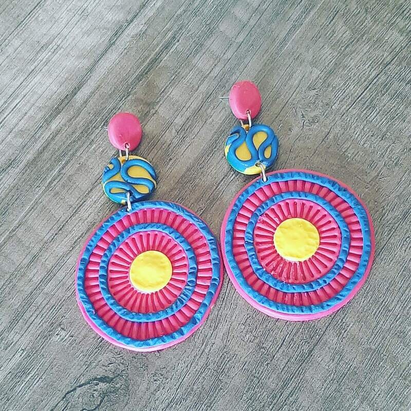 Dzunani etnic dangles
