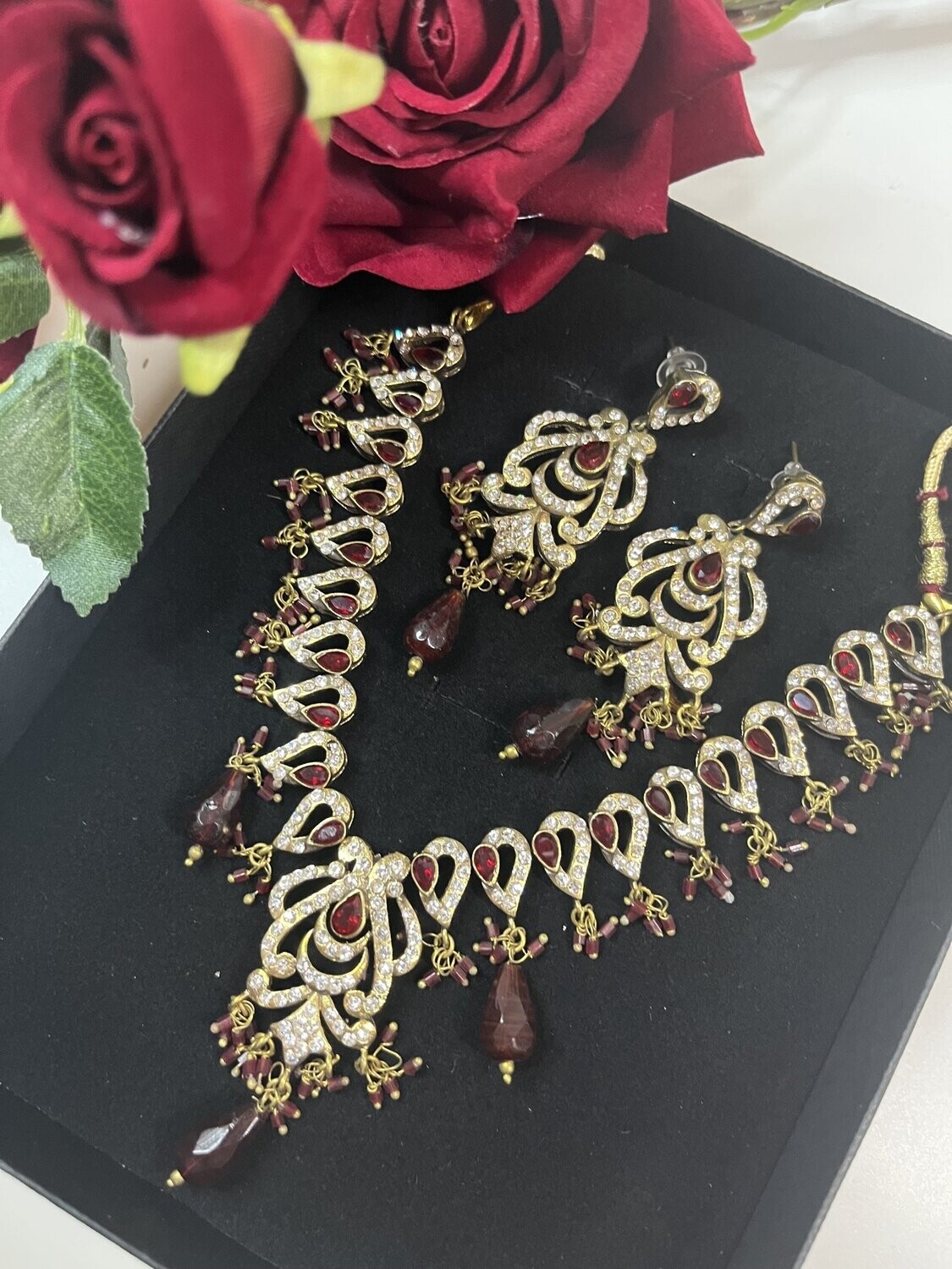 Maroon-Crystal Victorian Style Necklace Set