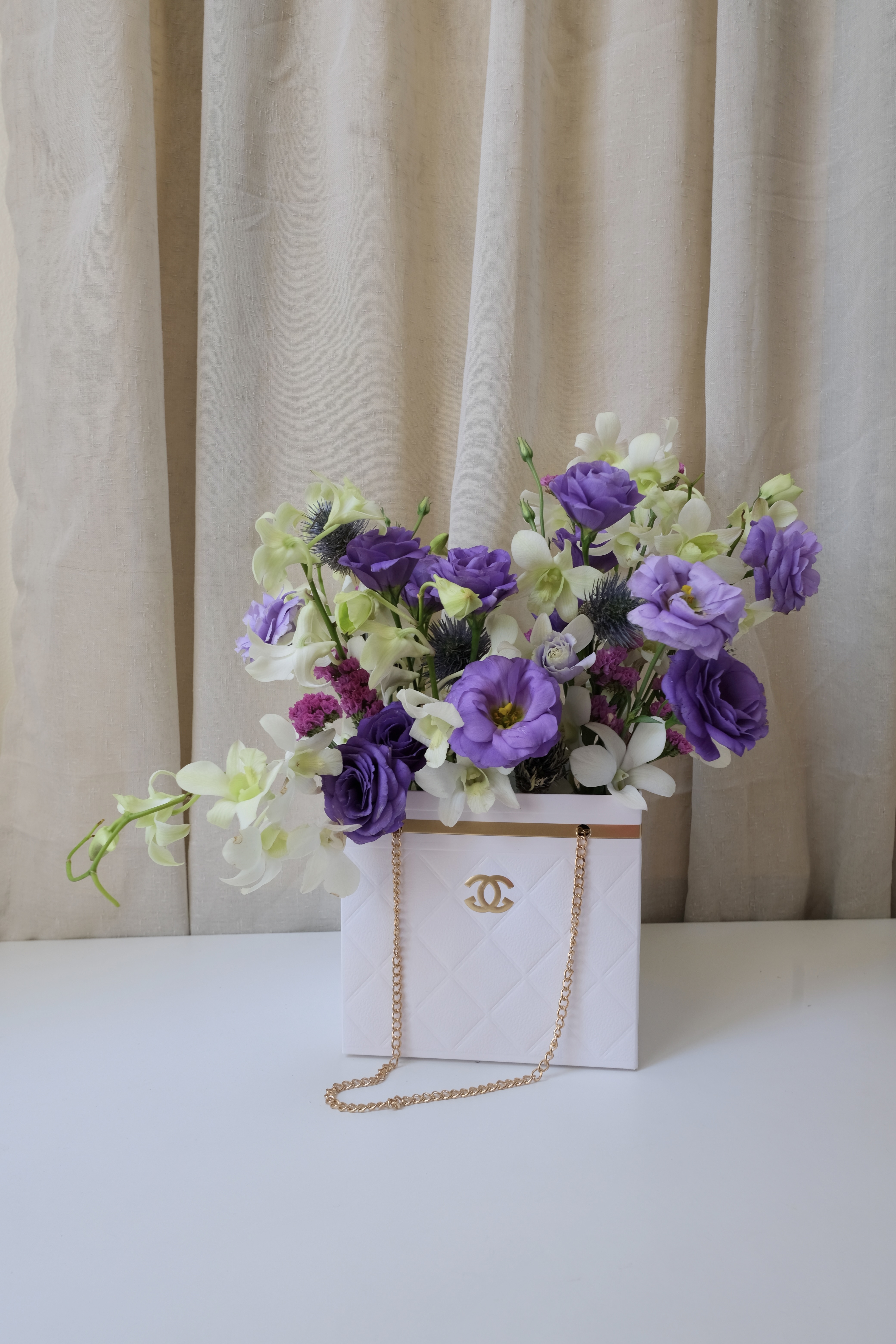 No. 126 So-yi's Orchids Box