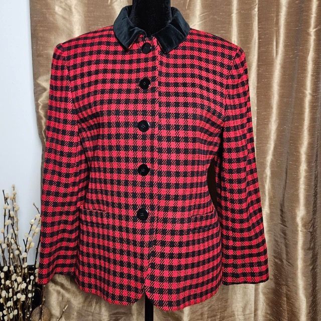 Jones New York Checkered Blazer