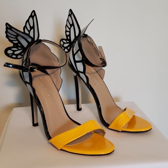 Butterfly Stiletto Pump
