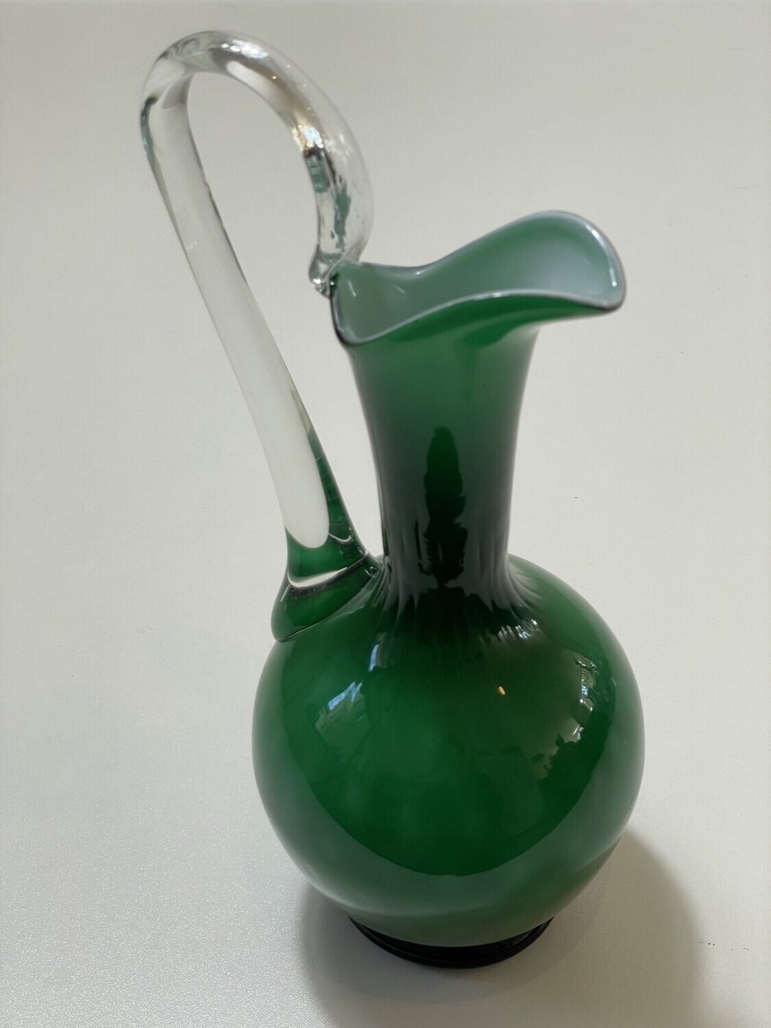 Vase mit Griff weiß/grün