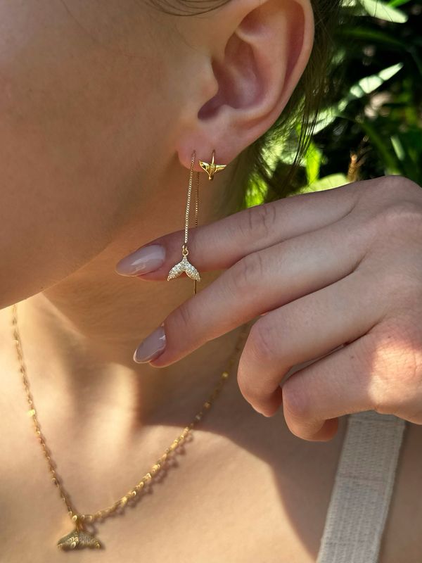 Gold Whale Tail Clip Earrings