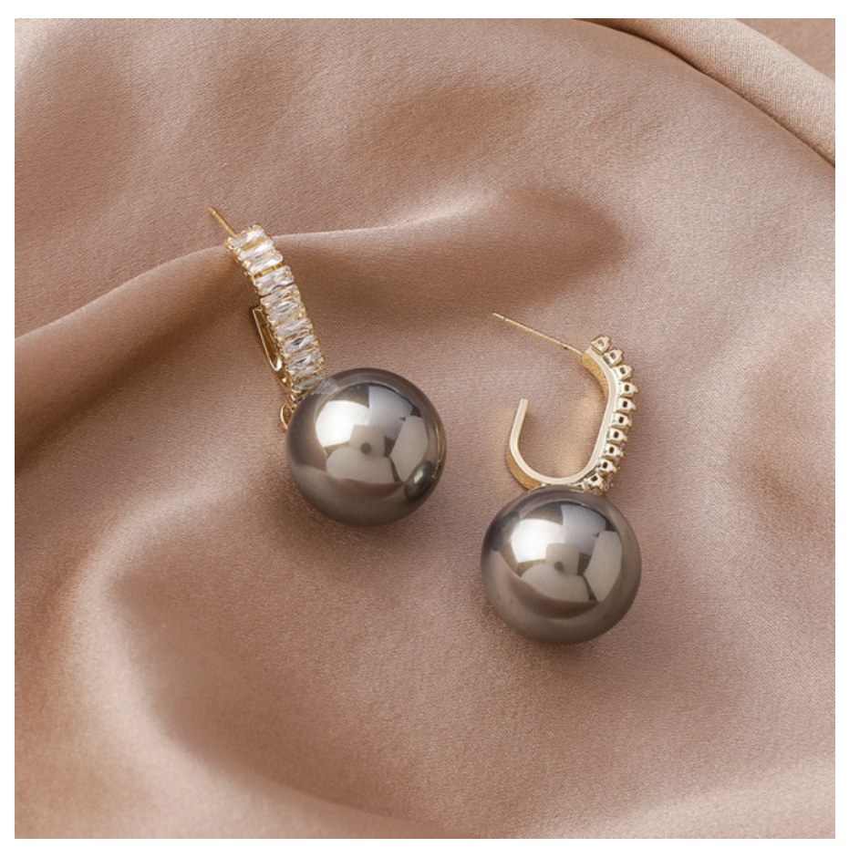 Grey Pearl Zirconia Drop Earrings