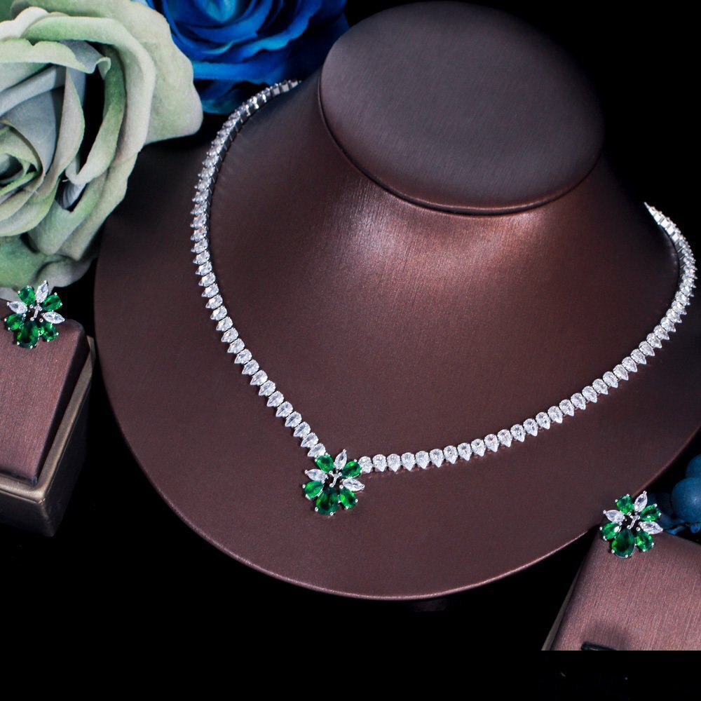 Elegant Crystal Earring and Necklace Set