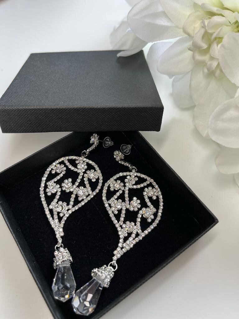 White Crystal Drop Earrings