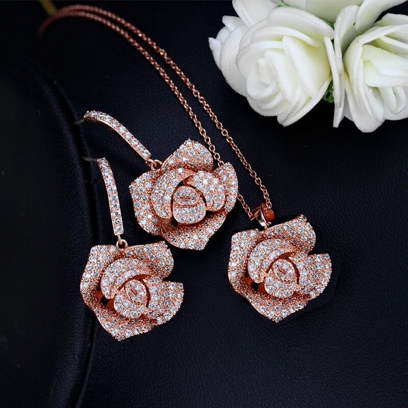 Rose Crystal Earrings and Pendant Set (Rose Gold) Rose Crystal Earrings and Pendant Set (Rose Gold)