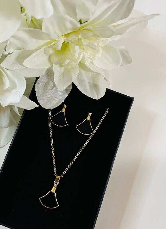 Black Drop Earring and Necklace Set