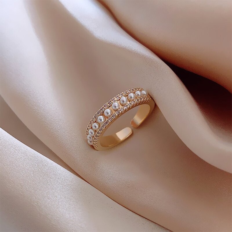 Pearl Adjustable Ring