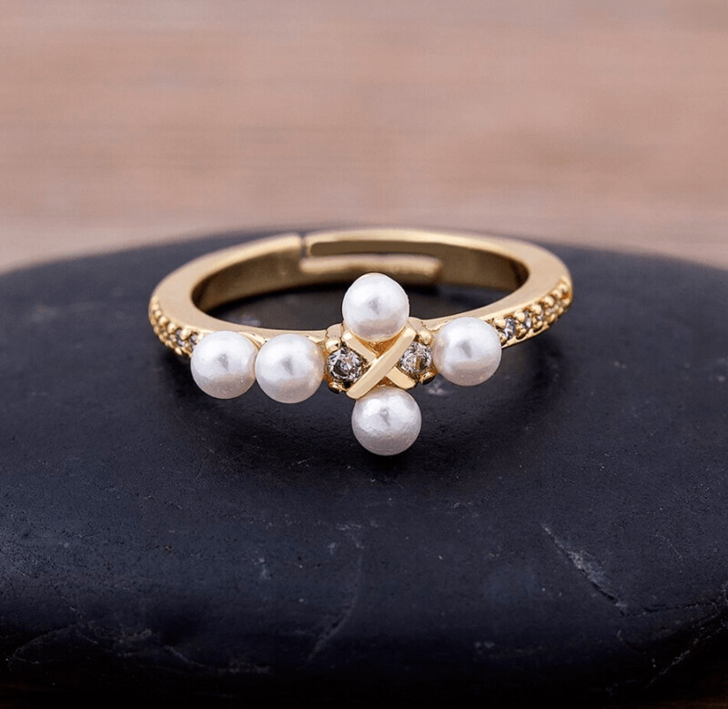 Pearl and Crystal Adjustable Ring Pearl and Crystal Adjustable Ring