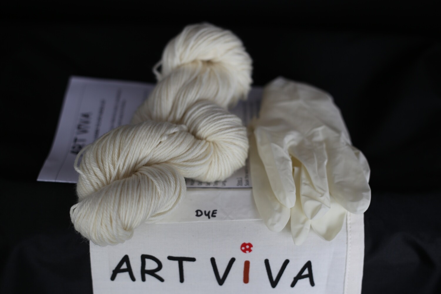 Learn to Dye Your Own Wool Kit - Black