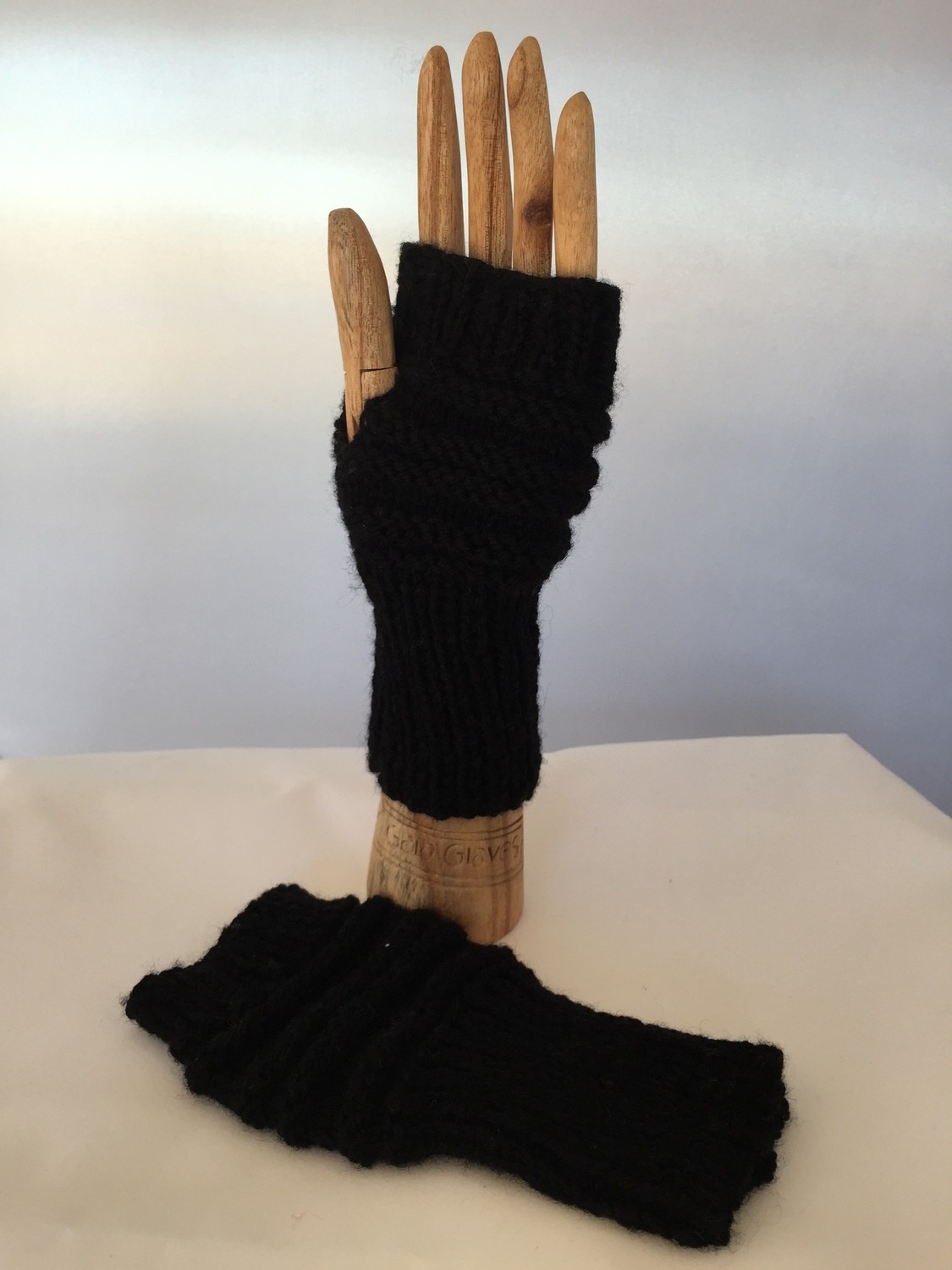 Knit Fingerless Gloves Kit - Black