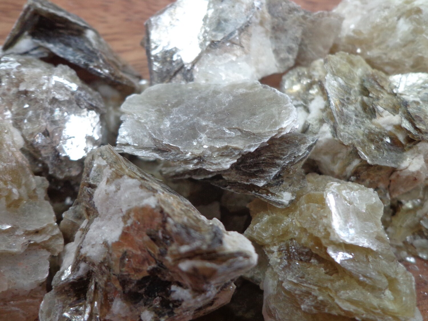 Rough Star Mica